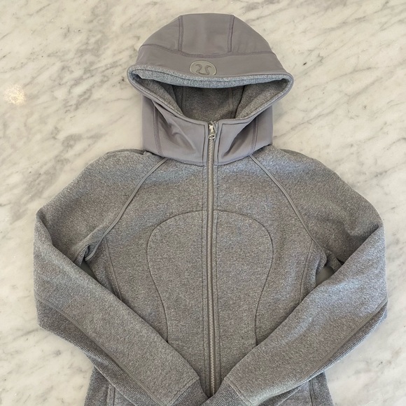 RARE! Lululemon REFLECTIVE Scuba hoodie! - Picture 4 of 5